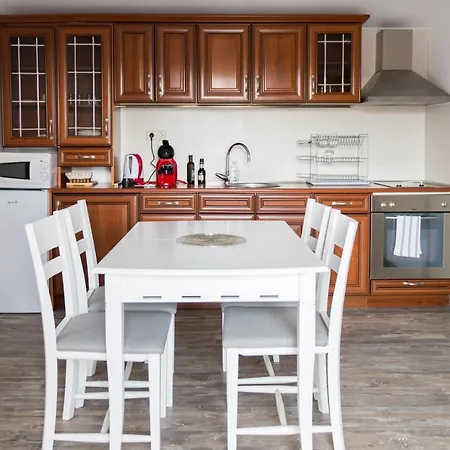 Hotel apartamentowy Nasini By Flat Mаnager 3*