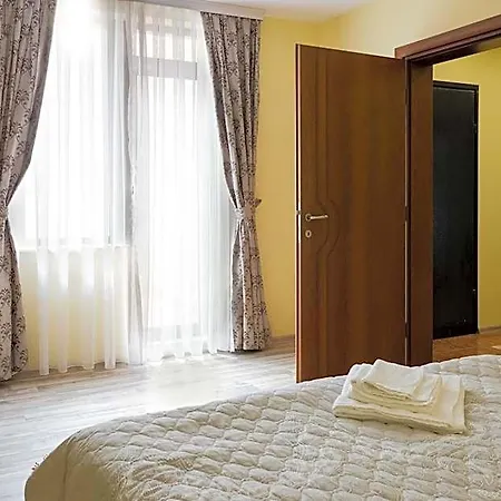 Aparthotel Nasini By Flat Mаnager 3*