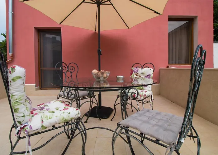 Nasini By Flat Mаnager Aparthotel